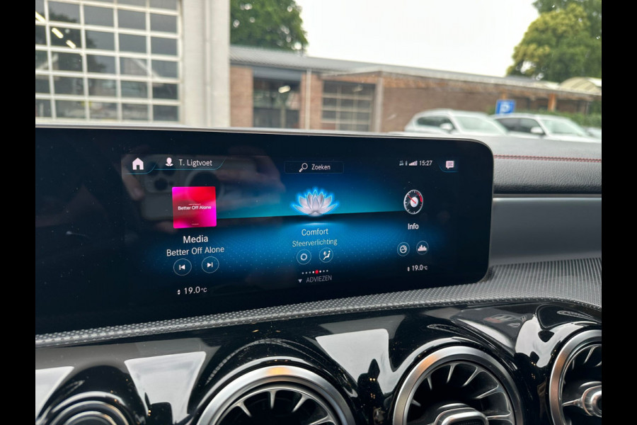 Mercedes-Benz CLA-Klasse 180 Business Solution AMG SFEER / BURMESTER / STOELVERWARMING