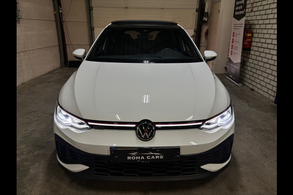 Volkswagen Golf 2.0 TSI GTI CLUBSPORT 300pk panorama