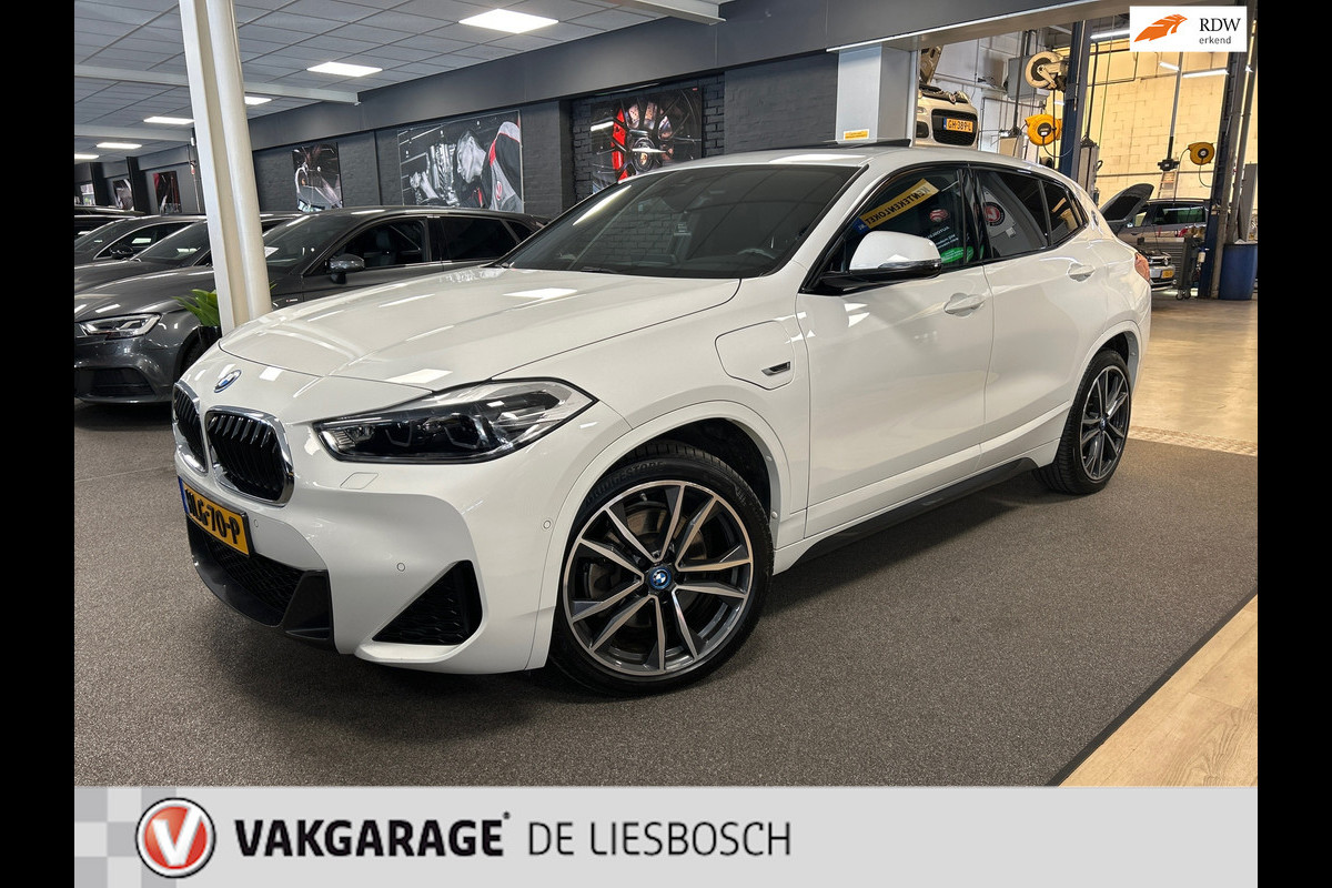 BMW X2 XDrive25e High Executive M-sport / camera / stoelverwarming / Head-up / panorama-dak BMW X2 XDrive25e High Executive M-sport / camera / stoelverwarming / Head-up / panorama-dak