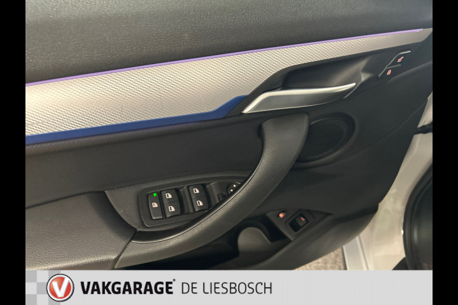 BMW X2 XDrive25e High Executive M-sport / camera / stoelverwarming / Head-up / panorama-dak