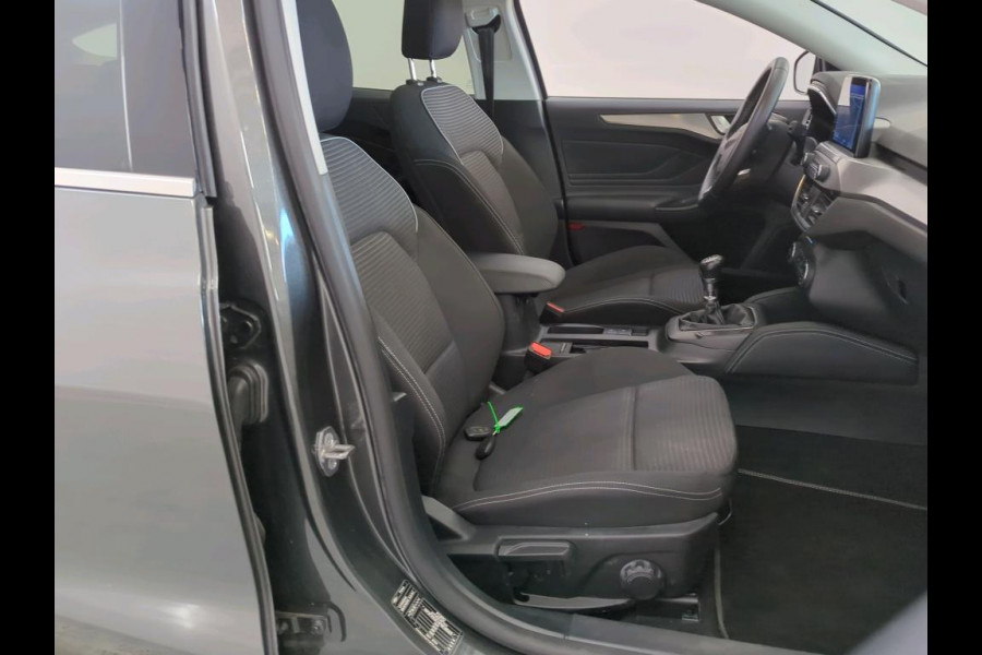 Ford FOCUS Wagon 1.0 EcoBoost Titanium X Business NL AUTO | TREKHAAK | CAMERA | PANO |