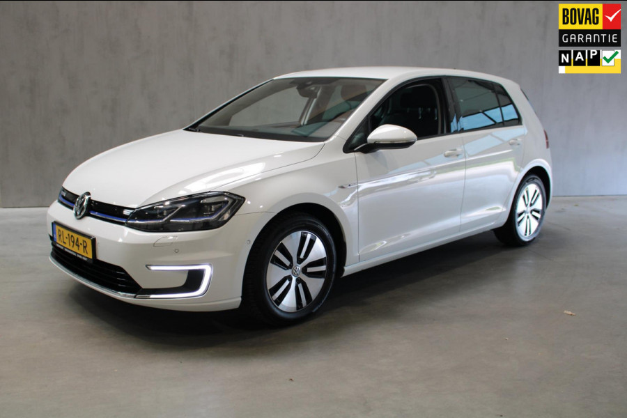 Volkswagen e-Golf E-Golf Camera/Cruise/All season banden Prijs is rijklaar incl bovag garantie