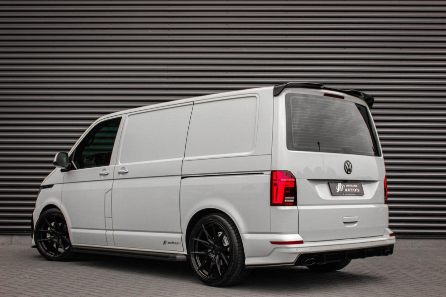 Volkswagen Transporter 2.0 TDI L1H1 150PK DSG JB- EDITION / ACTIVE DISPLAY / PDC / SCHROEFSET / PDC / DIRECT RIJDEN / GTI SEATS