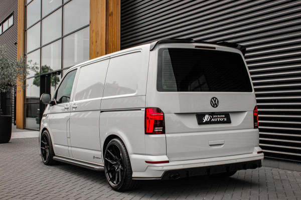 Volkswagen Transporter 2.0 TDI L1H1 150PK DSG JB- EDITION / ACTIVE DISPLAY / PDC / SCHROEFSET / PDC / DIRECT RIJDEN / GTI SEATS