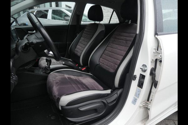 Kia Rio 1.0 TGDI Design Edition Navigator | Half Leer / Alcantara | Navi | Camera | Carplay | Cruise