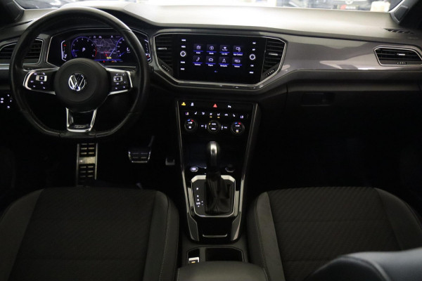 Volkswagen T-Roc 1.5 TSI Sport Business 3X R-Line / PANO/STOELV/LANEASSIST/ACC/CAM/VOL