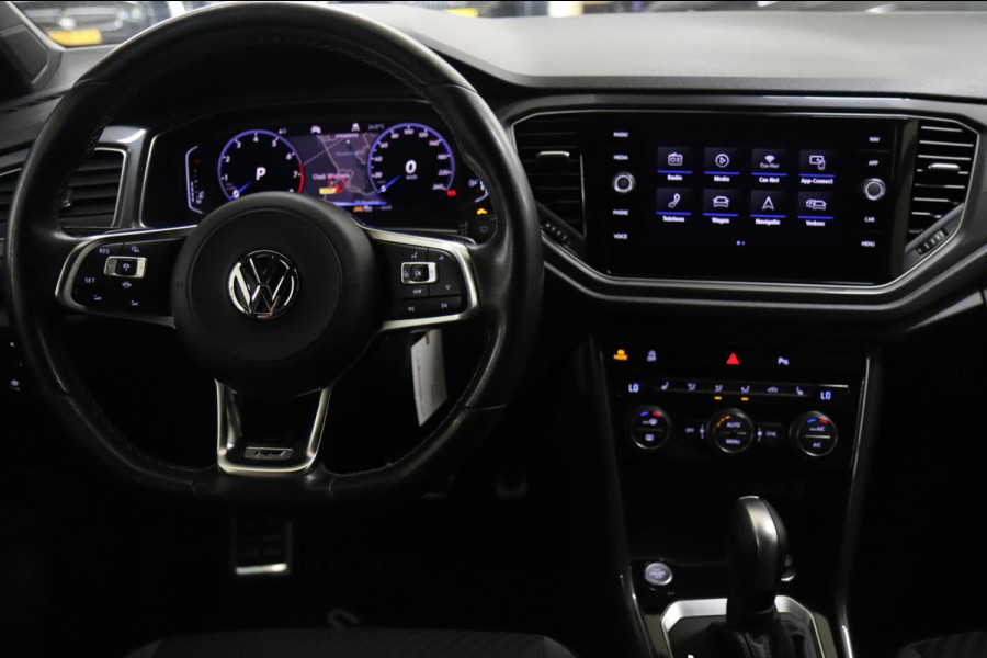 Volkswagen T-Roc 1.5 TSI Sport Business 3X R-Line / PANO/STOELV/LANEASSIST/ACC/CAM/VOL