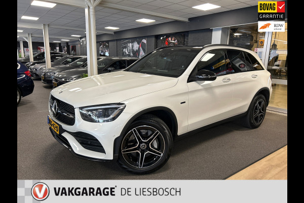 Mercedes-Benz GLC 300e 4MATIC Premium Plus AMG / pano / leer / memory / camera / elec klep