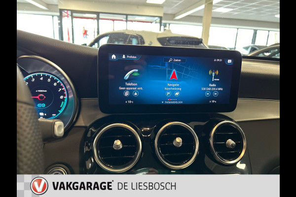 Mercedes-Benz GLC 300e 4MATIC Premium Plus AMG / pano / leer / memory / camera / elec klep