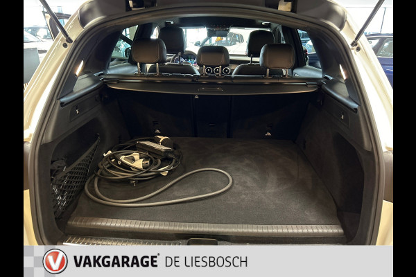 Mercedes-Benz GLC 300e 4MATIC Premium Plus AMG / pano / leer / memory / camera / elec klep