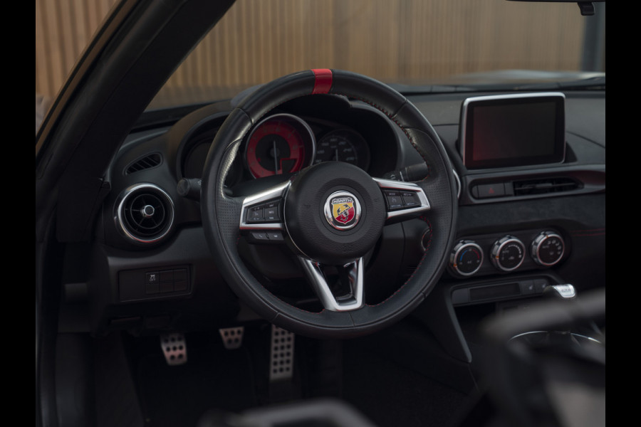 Abarth 124 Spider 1.4T 170pk | Handbak | Bose | 1e eigenaar | NL-auto