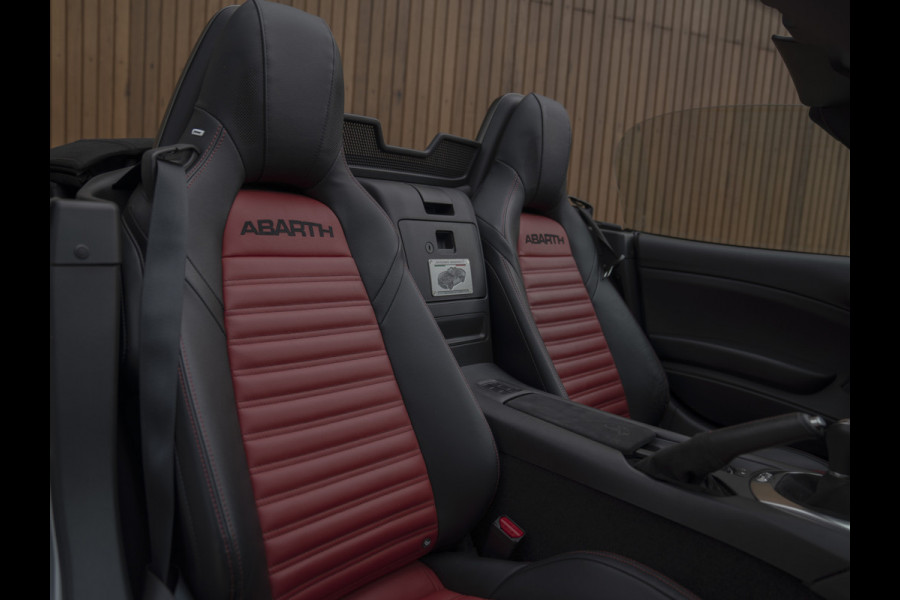 Abarth 124 Spider 1.4T 170pk | Handbak | Bose | 1e eigenaar | NL-auto