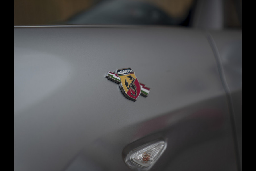 Abarth 124 Spider 1.4T 170pk | Handbak | Bose | 1e eigenaar | NL-auto