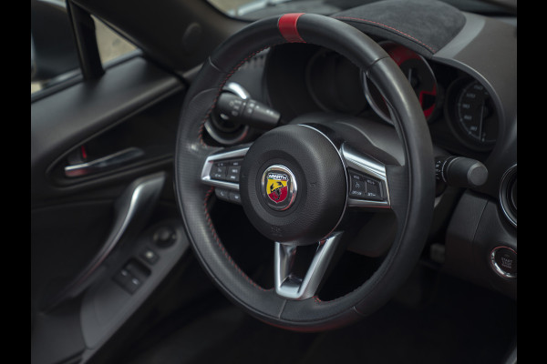 Abarth 124 Spider 1.4T 170pk | Handbak | Bose | 1e eigenaar | NL-auto