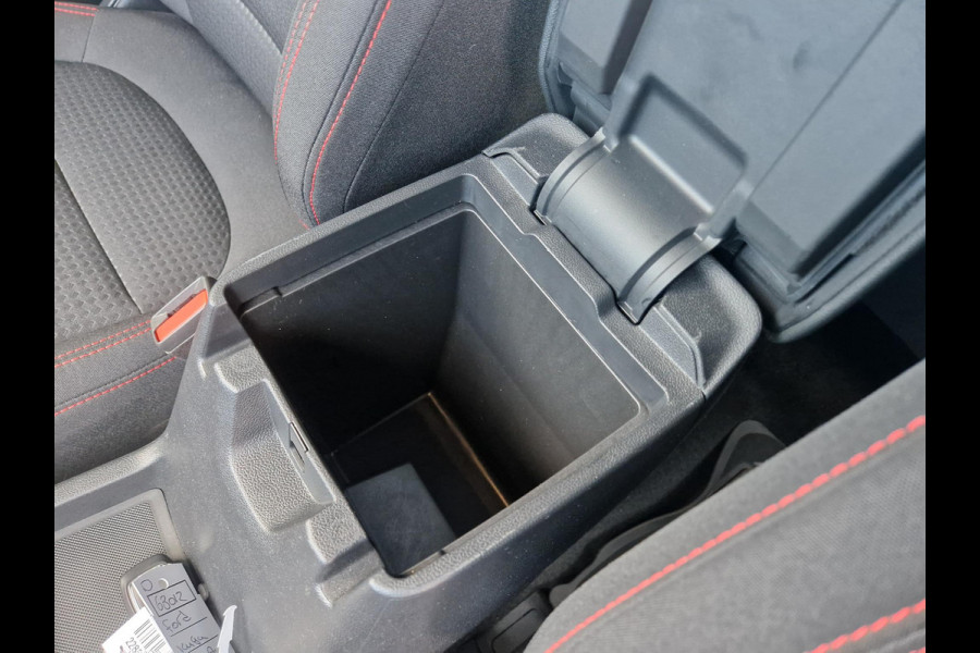 Ford Kuga 2.5 PHEV ST-Line | Winter Pack | Camera | Agate Black