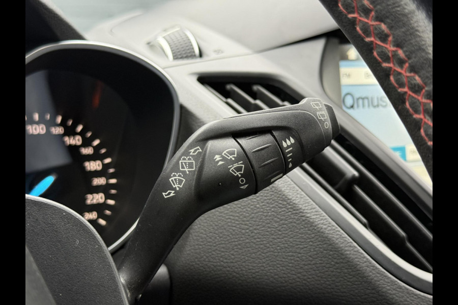 Ford Kuga 1.5 EcoBoost ST Line Navi,Camera,Trekhaak,Clima,Halfleder,Pdc V+A,120pk,Lm velgen,6 Bak,Apk tot 06-2026