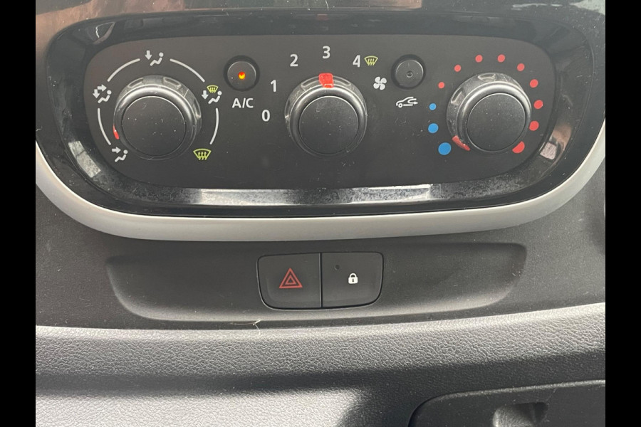 Renault Trafic 1.6 dCi T29 L2H1 Dubbelcabine 6 Zitter Airco Navi