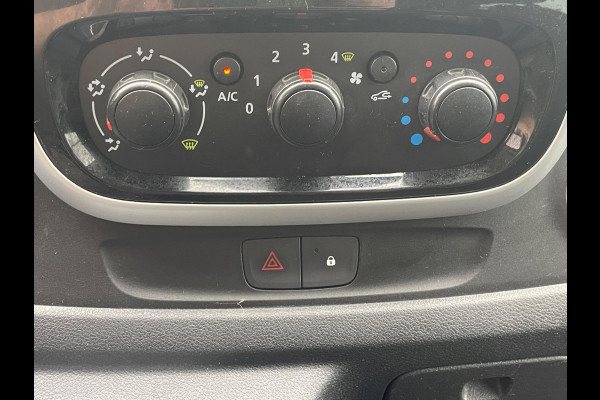 Renault Trafic 1.6 dCi T29 L2H1 Dubbelcabine 6 Zitter Airco Navi