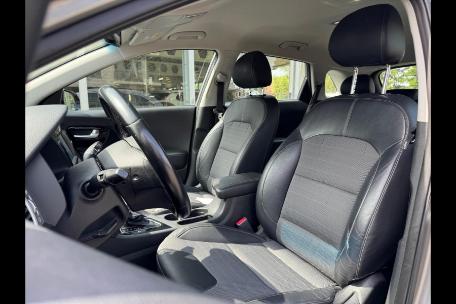 Kia Niro 1.6 GDi Hybrid DynamicLine | Parkeersensoren, Navigatie, Parkeercamera, Apple CarPlay/Android auto