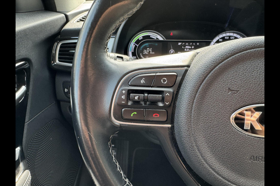 Kia Niro 1.6 GDi Hybrid DynamicLine | Parkeersensoren, Navigatie, Parkeercamera, Apple CarPlay/Android auto