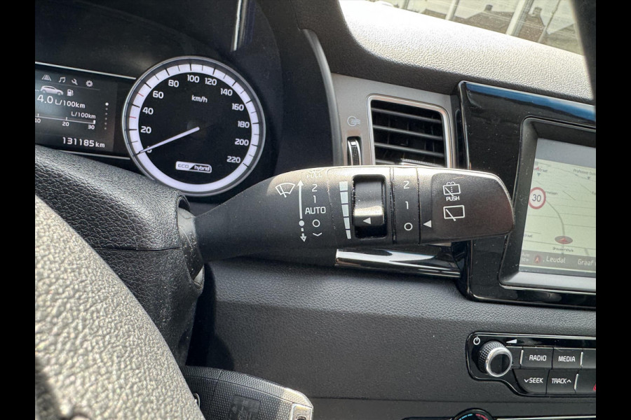 Kia Niro 1.6 GDi Hybrid DynamicLine | Parkeersensoren, Navigatie, Parkeercamera, Apple CarPlay/Android auto