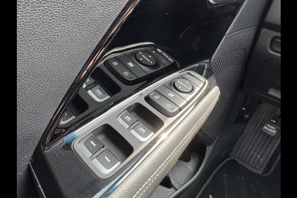 Kia Niro 1.6 GDi Hybrid DynamicLine | Parkeersensoren, Navigatie, Parkeercamera, Apple CarPlay/Android auto
