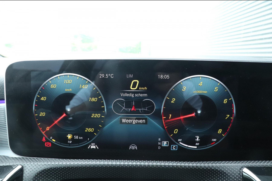 Mercedes-Benz A-Klasse 200 AMG | PANO - SFEER - VOLL!