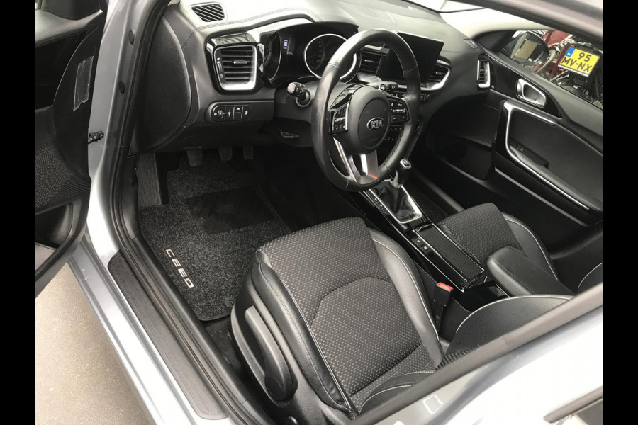 Kia Ceed 1.4 DynamicPlusLine 140PK