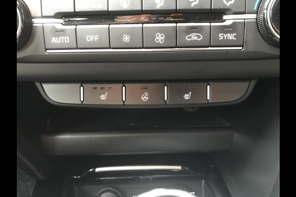 Kia Ceed 1.4 DynamicPlusLine 140PK