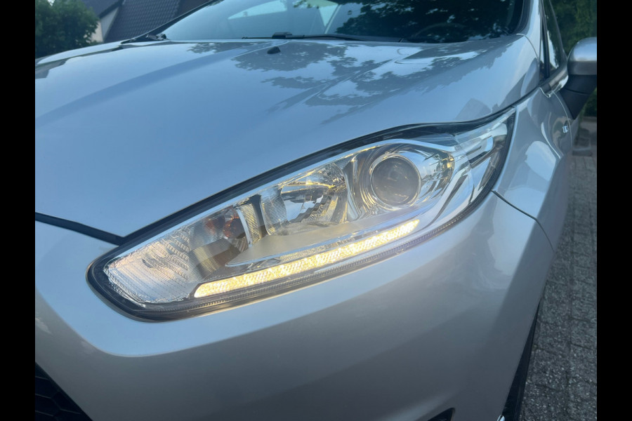Ford Fiesta 1.0 EcoBoost ST Line 125 PK - NL-AUTO-NAP.
