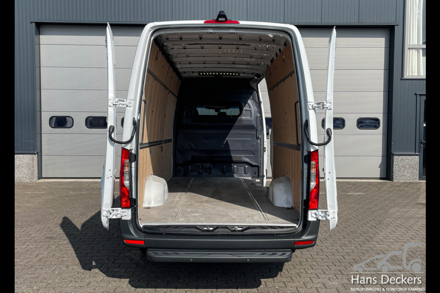 Mercedes-Benz Sprinter 317 170 PK L2H3 Automaat MBUX 10.25 Camera Parkeersensoren