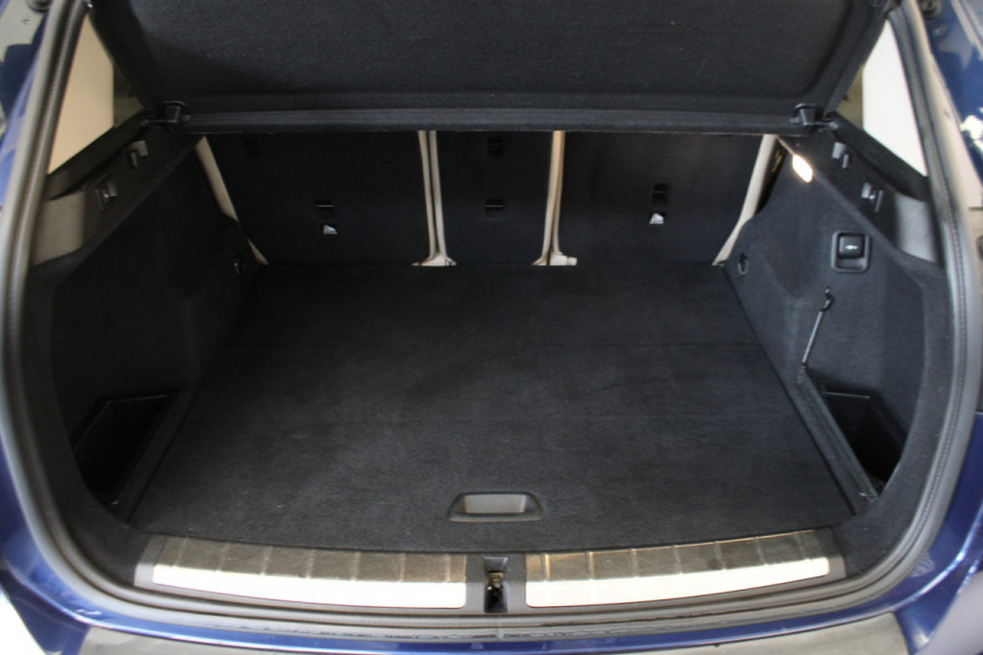 BMW X1 sDrive18i High Executive