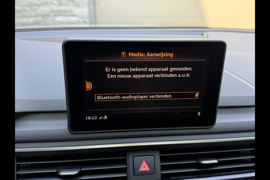 Audi A5 Sportback 35 TFSI S-line black edition Automaat | Navigatiesysteem | Bang&Olufsen audio | Leer/alcantara grijs | Adaptieve cruis