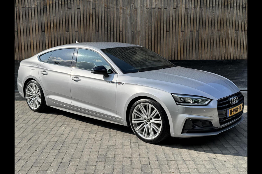 Audi A5 Sportback 35 TFSI S-line black edition Automaat | Navigatiesysteem | Bang&Olufsen audio | Leer/alcantara grijs | Adaptieve cruis