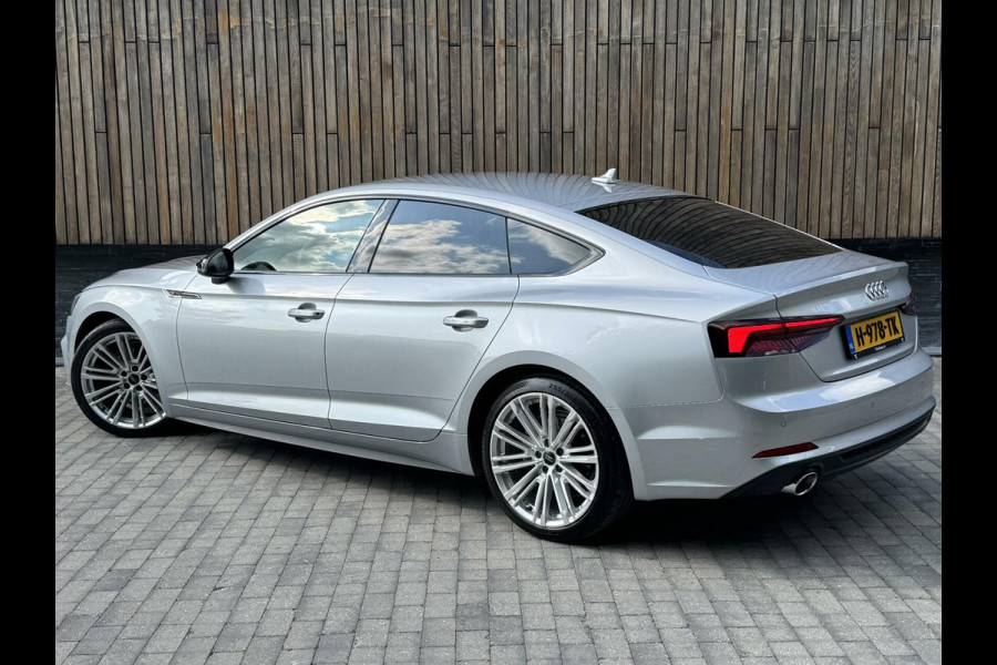 Audi A5 Sportback 35 TFSI S-line black edition Automaat | Navigatiesysteem | Bang&Olufsen audio | Leer/alcantara grijs | Adaptieve cruis