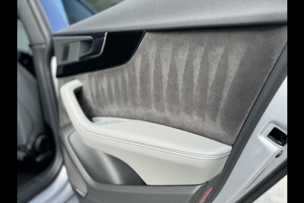 Audi A5 Sportback 35 TFSI S-line black edition Automaat | Navigatiesysteem | Bang&Olufsen audio | Leer/alcantara grijs | Adaptieve cruis