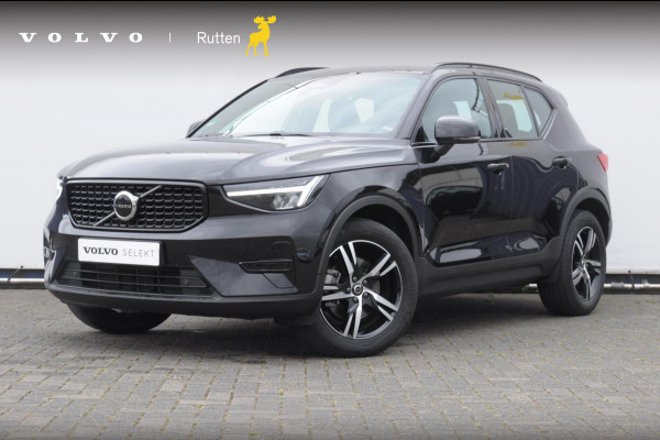 Volvo XC40 B4 211PK Automaat Plus Dark / Adaptieve cruise control / Keyless entry / Elektrische stoelen / Trekhaak / Elektrische achterklep / Stoel en stuurwielverwarming / Harman kardon audio / BLIS /