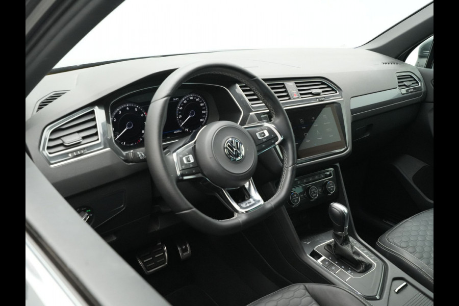 Volkswagen Tiguan 1.4 TSI 150pk DSG Highline R-Line Trekhaak Leder Camera Navigatie 43