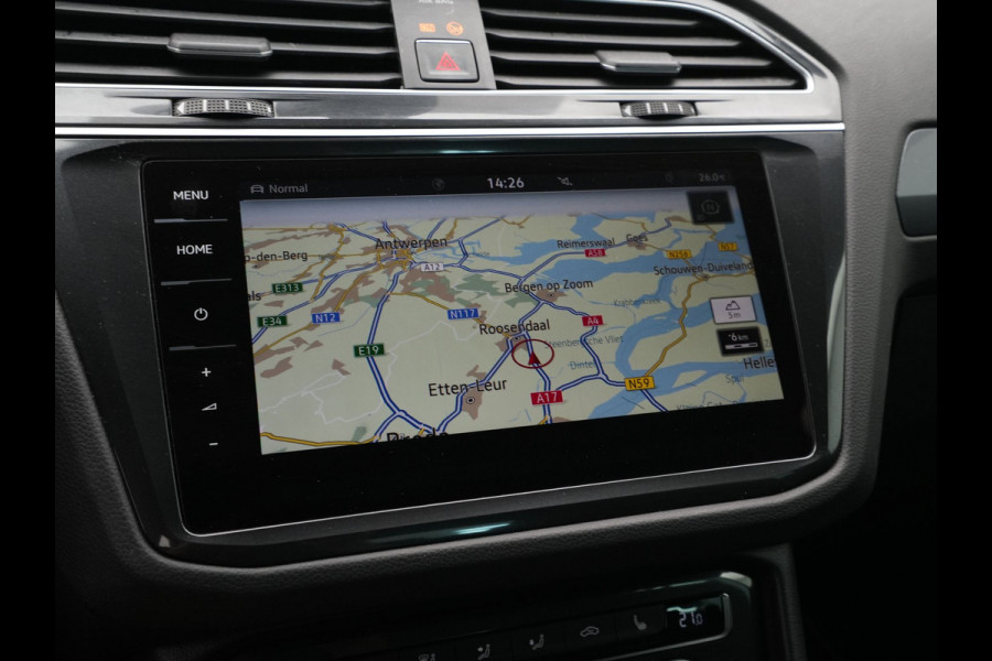 Volkswagen Tiguan 1.4 TSI 150pk DSG Highline R-Line Trekhaak Leder Camera Navigatie 43