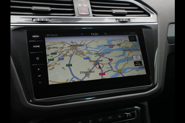 Volkswagen Tiguan 1.4 TSI 150pk DSG Highline R-Line Trekhaak Leder Camera Navigatie 43