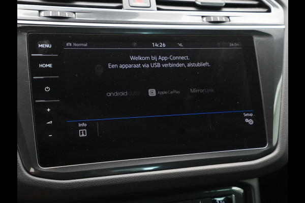 Volkswagen Tiguan 1.4 TSI 150pk DSG Highline R-Line Trekhaak Leder Camera Navigatie 43
