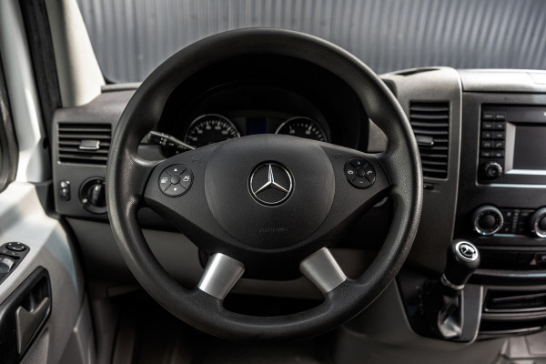 Mercedes-Benz Sprinter 314 CDI | Bakwagen met laadklep | Automaat | 3.5T Trekgewicht | Airco | Cruise | Euro 6
