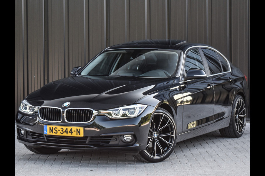 BMW 3-serie 320i CENTENNIAL HIGH EXECUTIVE | 184PK | LED | NL-AUTO | SCHUIF-/-DAK | 19INCH. | PROF. NAVI | STOELVERWARMING | PDC | LEDER