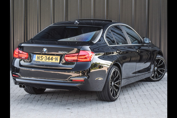 BMW 3-serie 320i CENTENNIAL HIGH EXECUTIVE | 184PK | LED | NL-AUTO | SCHUIF-/-DAK | 19INCH. | PROF. NAVI | STOELVERWARMING | PDC | LEDER