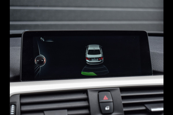 BMW 3-serie 320i CENTENNIAL HIGH EXECUTIVE | 184PK | LED | NL-AUTO | SCHUIF-/-DAK | 19INCH. | PROF. NAVI | STOELVERWARMING | PDC | LEDER