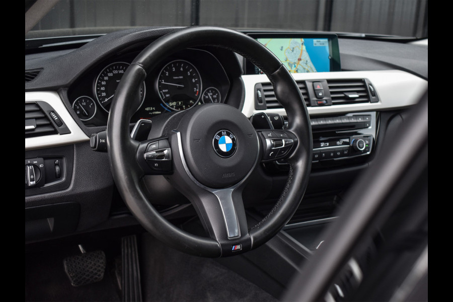 BMW 3-serie 320i CENTENNIAL HIGH EXECUTIVE | 184PK | LED | NL-AUTO | SCHUIF-/-DAK | 19INCH. | PROF. NAVI | STOELVERWARMING | PDC | LEDER