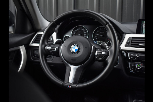 BMW 3-serie 320i CENTENNIAL HIGH EXECUTIVE | 184PK | LED | NL-AUTO | SCHUIF-/-DAK | 19INCH. | PROF. NAVI | STOELVERWARMING | PDC | LEDER