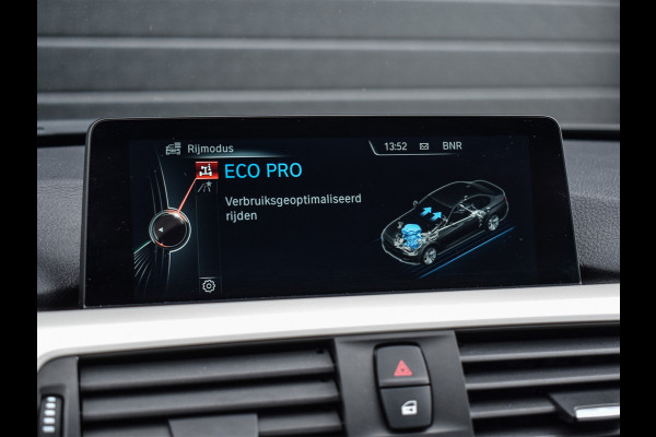 BMW 3-serie 320i CENTENNIAL HIGH EXECUTIVE | 184PK | LED | NL-AUTO | SCHUIF-/-DAK | 19INCH. | PROF. NAVI | STOELVERWARMING | PDC | LEDER