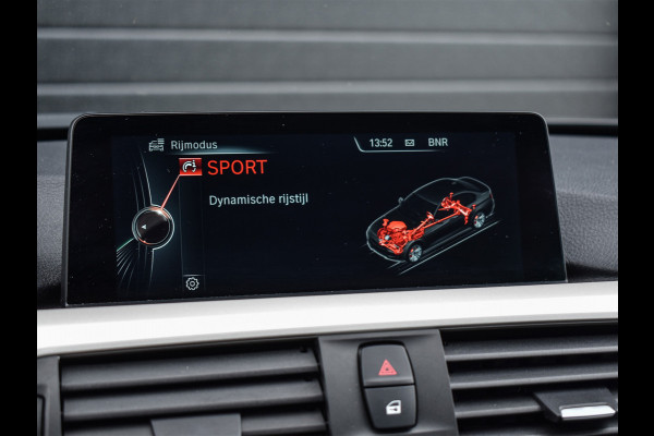 BMW 3-serie 320i CENTENNIAL HIGH EXECUTIVE | 184PK | LED | NL-AUTO | SCHUIF-/-DAK | 19INCH. | PROF. NAVI | STOELVERWARMING | PDC | LEDER
