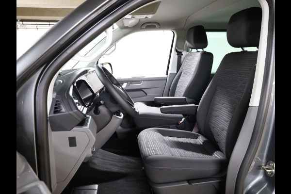 Volkswagen Transporter 2.0 TDI L2H1 32 DC Bulli 204PK DSG (Automaat) | Luxe Caravelle uitvoering | 2 schuifdeuren | Digitale cockpit | 20 "LM velgen | Automatische airco |